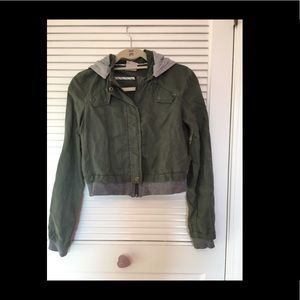 Army green linen jacket with detachable hood